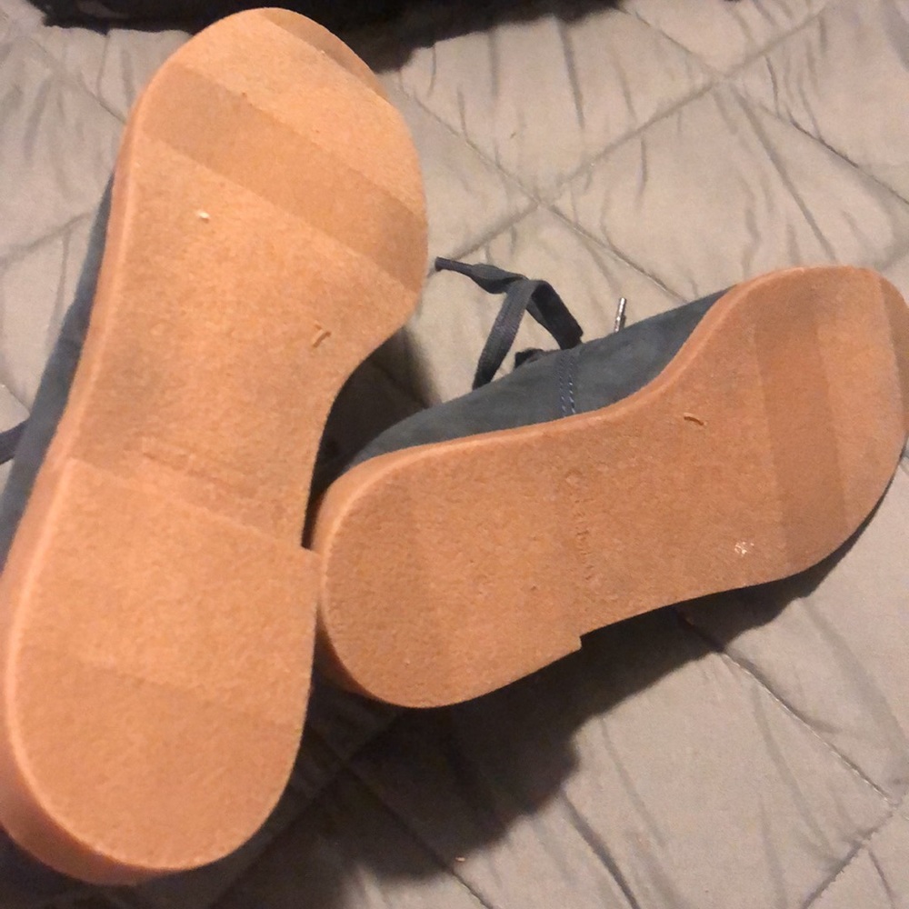 Blue low boot - Picture 3 of 4